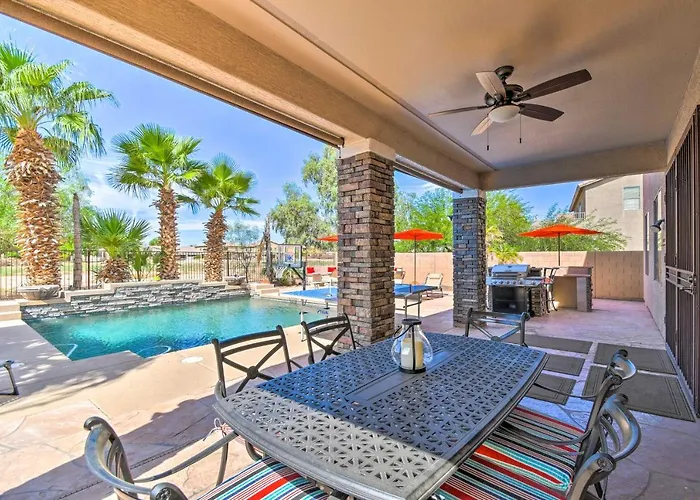 Pool, Game & Views! Laveen Village Getaway Holiday home *